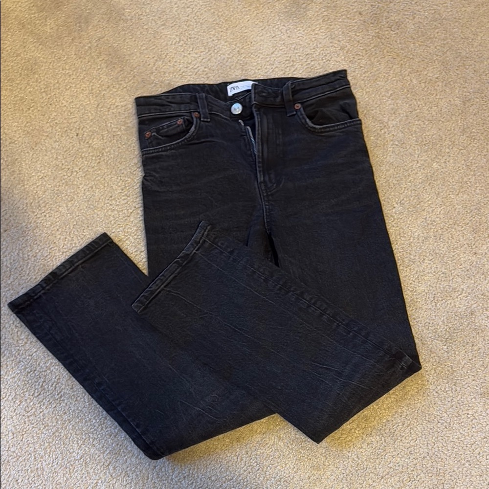 Zara Black Denim Ankle Jeans
